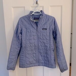 Patagonia women’s Nano Puff jacket, periwinkle size Small